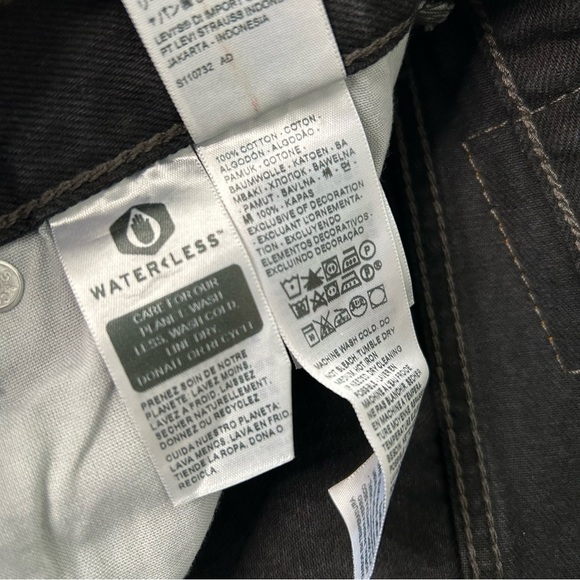 NWOT Levi's 501 High Rise Jeans size 24 button fly black skinny - Picture 16 of 16